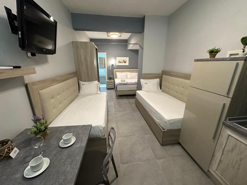 Avra Comfort Rooms 尼坡帝 外观 照片