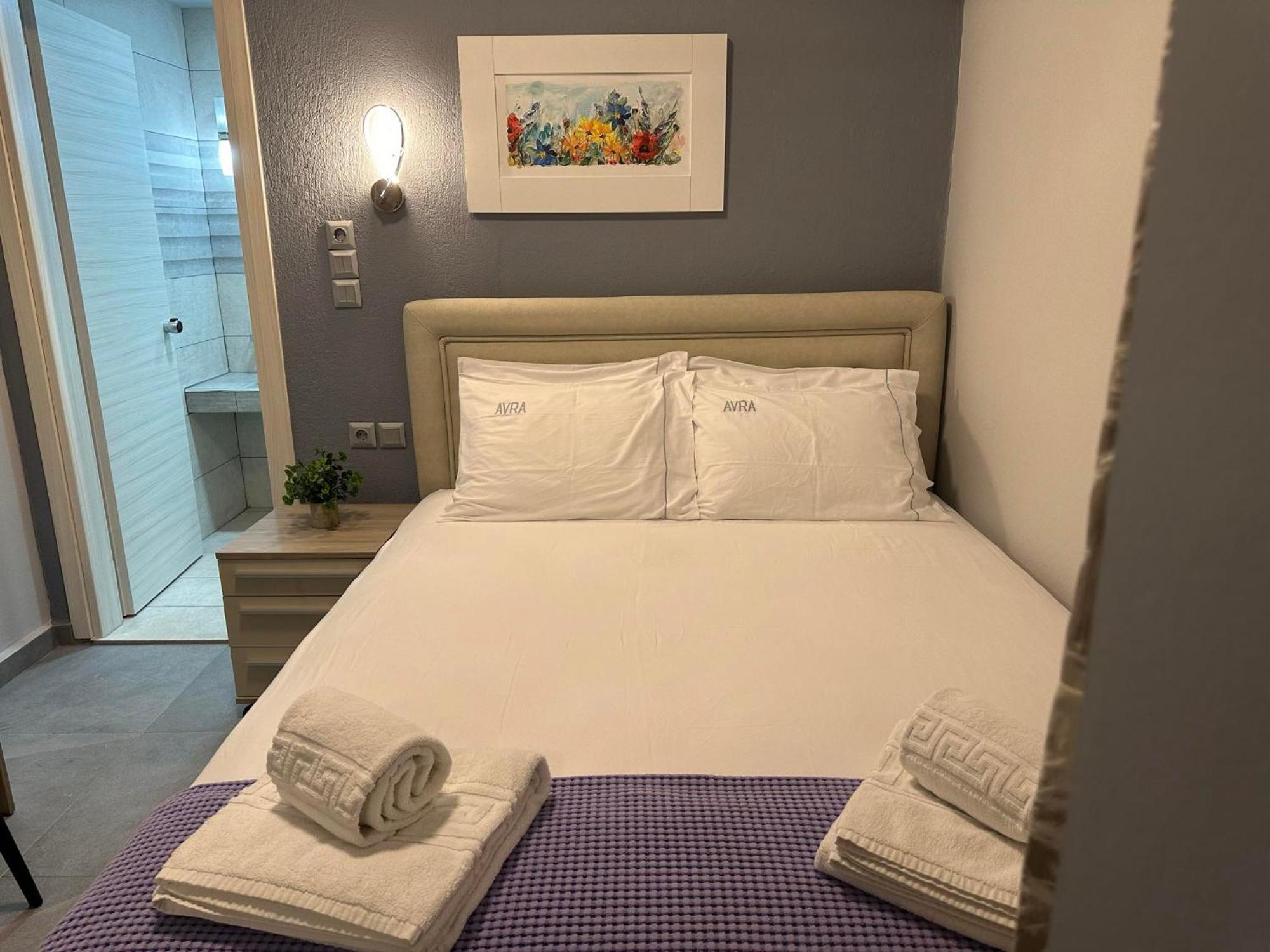 Avra Comfort Rooms 尼坡帝 外观 照片