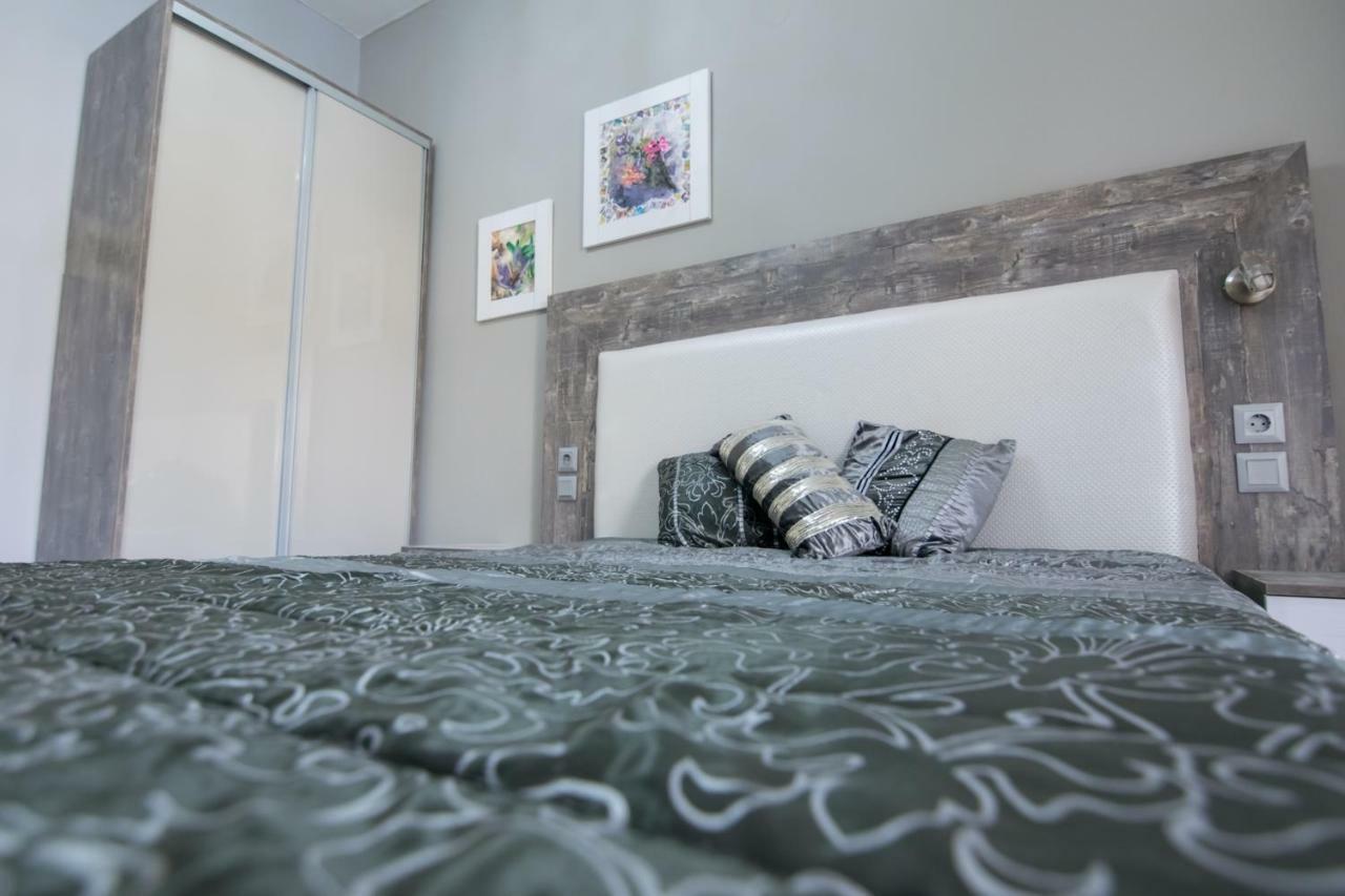 Avra Comfort Rooms 尼坡帝 外观 照片